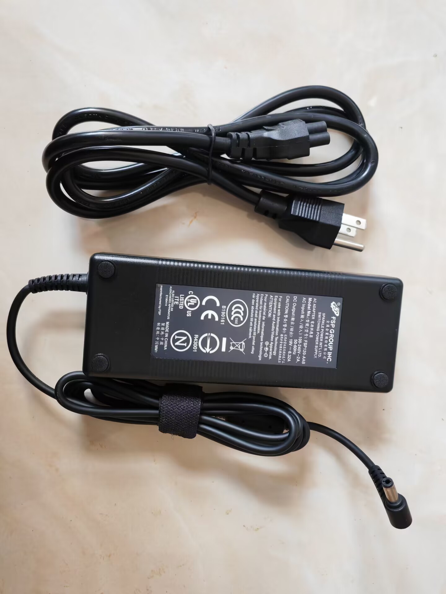 *Brand NEW* 19V 6.32A AC DC ADAPTHE FSP FSP120-AAB POWER Supply - Click Image to Close